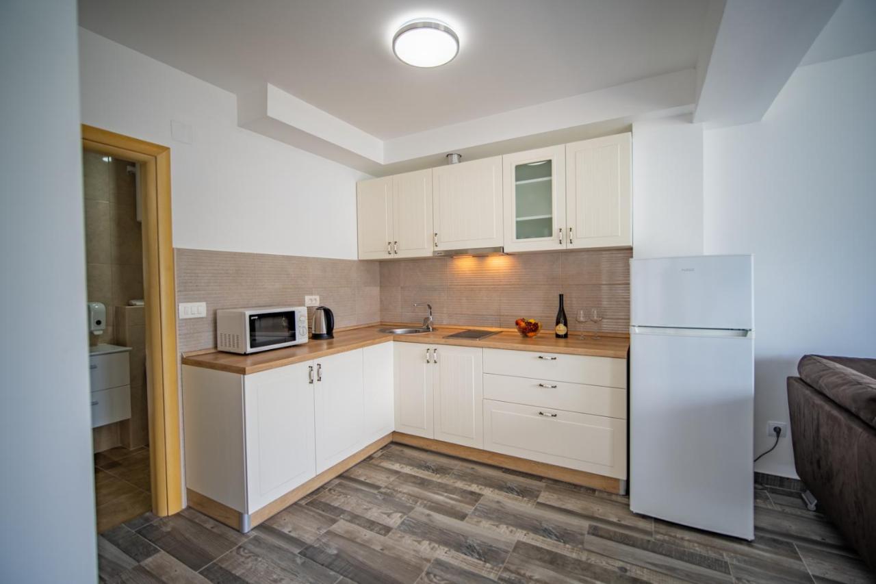 Apartments Edera Τίβατ Εξωτερικό φωτογραφία