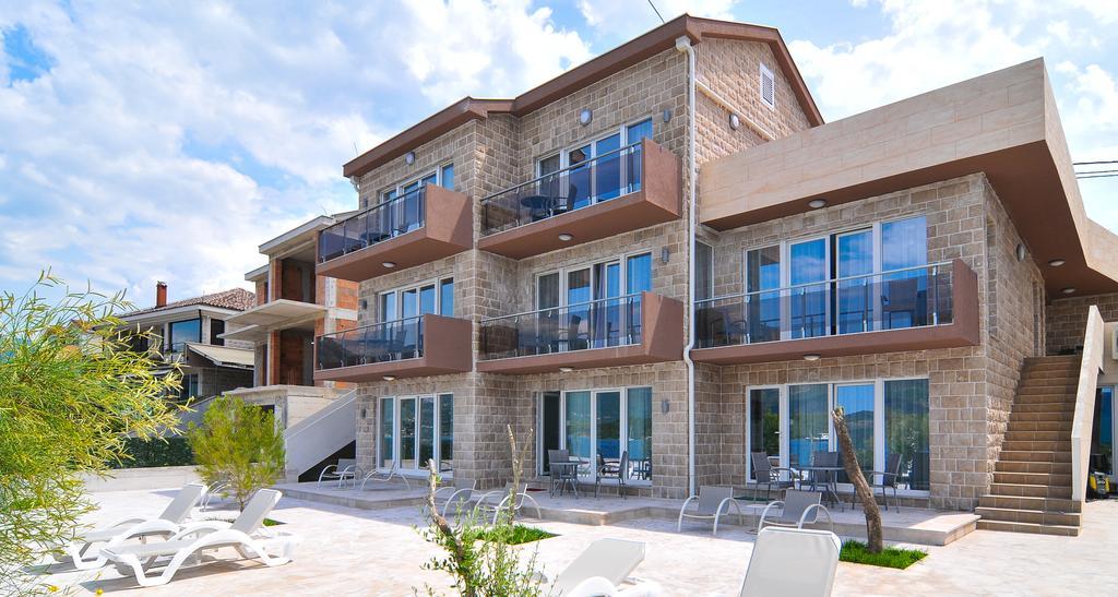 Apartments Edera Τίβατ Εξωτερικό φωτογραφία